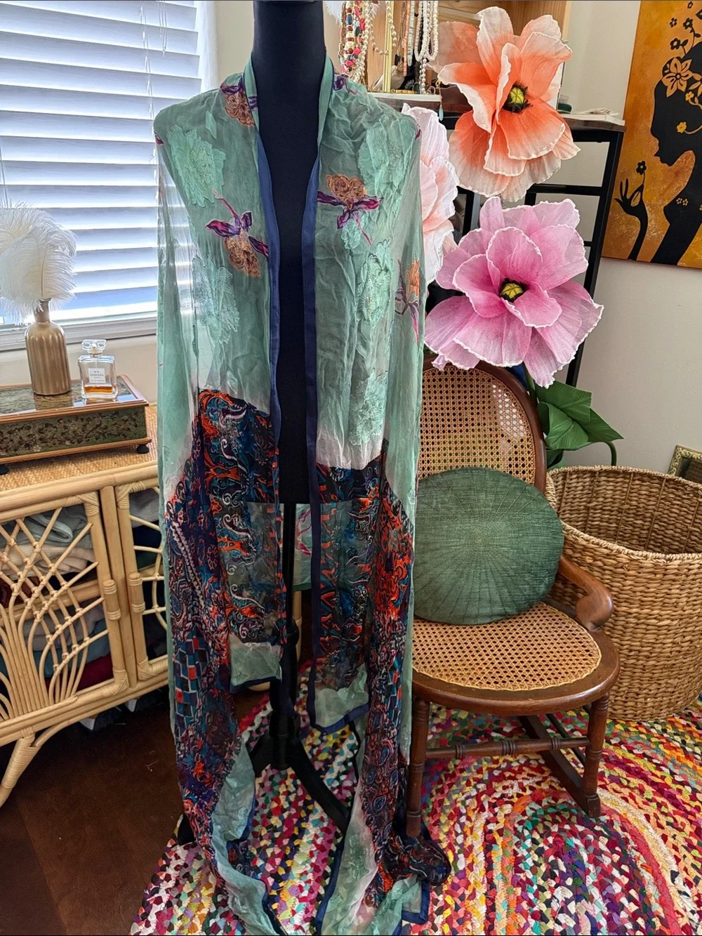 Vintage Unbranded Romantic Boho Cottage Floral Wrap Shawl Scarf Lamp Drape